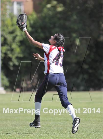 Thumbnail 1 in Chaminade @ Bellarmine-Jefferson photogallery.