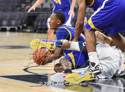 Thumbnail 3 in Central Catholic vs Clemens (AT&T Center) photogallery.