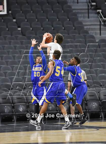 Thumbnail 2 in Central Catholic vs Clemens (AT&T Center) photogallery.