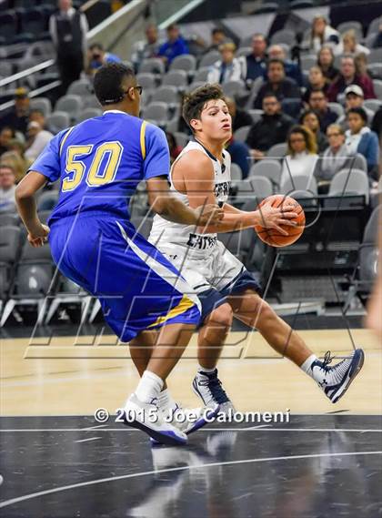 Thumbnail 1 in Central Catholic vs Clemens (AT&T Center) photogallery.
