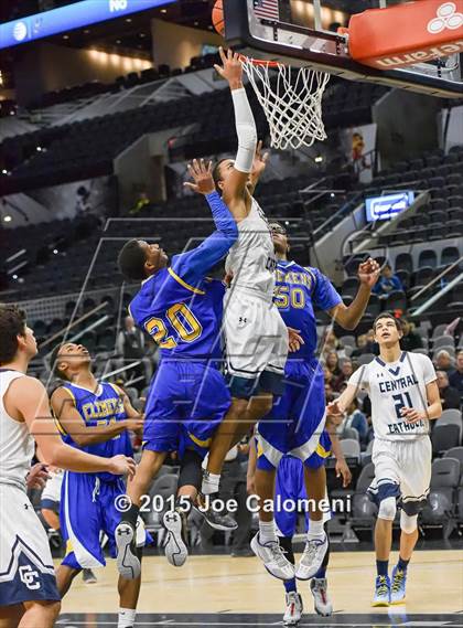 Thumbnail 1 in Central Catholic vs Clemens (AT&T Center) photogallery.