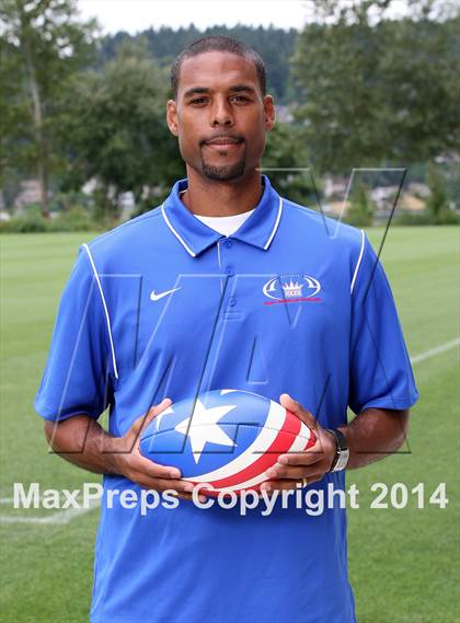Thumbnail 3 in Kent-Meridian (USA Football/MaxPreps Media Day Event) photogallery.