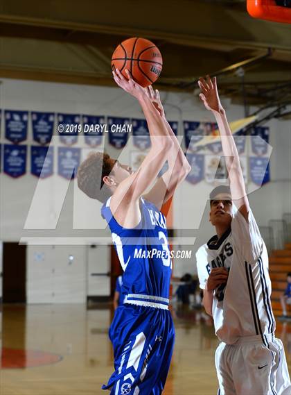 Thumbnail 1 in El Rancho vs. Gabrielino (Poly Tournament) photogallery.