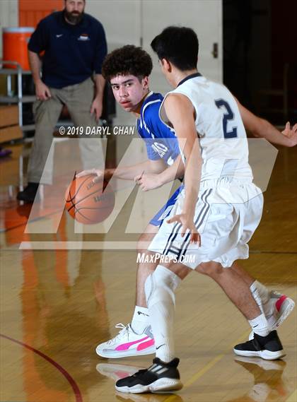 Thumbnail 2 in El Rancho vs. Gabrielino (Poly Tournament) photogallery.