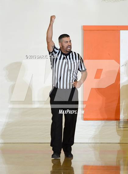 Thumbnail 2 in El Rancho vs. Gabrielino (Poly Tournament) photogallery.