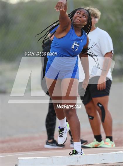 Thumbnail 1 in Estrella Foothills Invitational photogallery.
