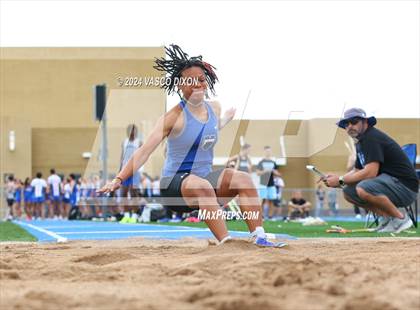 Thumbnail 2 in Estrella Foothills Invitational photogallery.