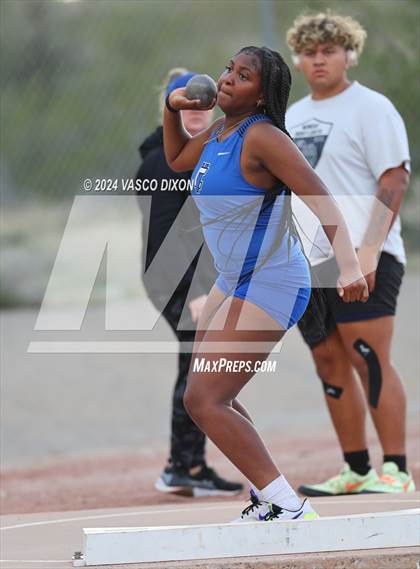 Thumbnail 2 in Estrella Foothills Invitational photogallery.