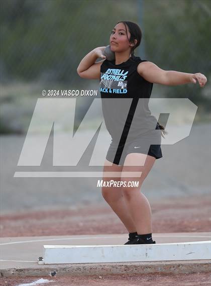 Thumbnail 1 in Estrella Foothills Invitational photogallery.