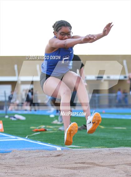 Thumbnail 1 in Estrella Foothills Invitational photogallery.
