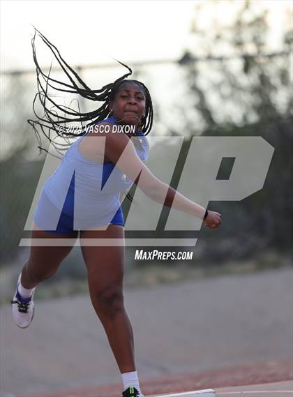 Thumbnail 3 in Estrella Foothills Invitational photogallery.
