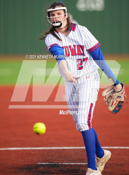 Thumbnail 1 in Midway @ Waxahachie photogallery.