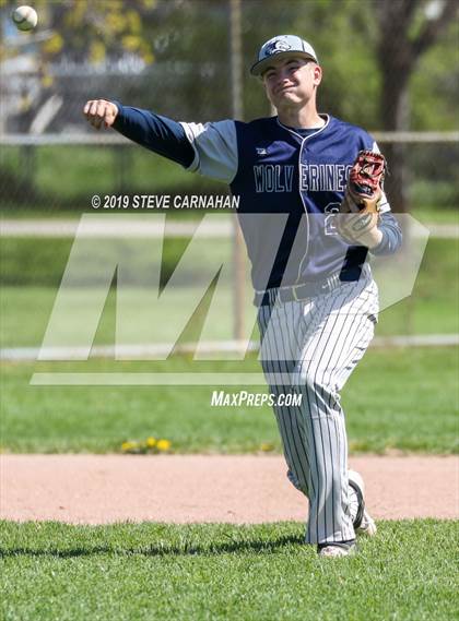 Thumbnail 3 in Hunter @ Hillcrest photogallery.