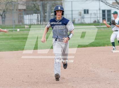 Thumbnail 2 in Hunter @ Hillcrest photogallery.