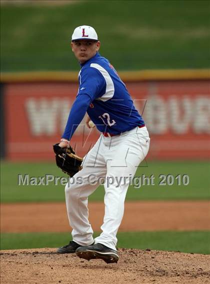 Thumbnail 3 in Leander vs. Bell (Rock Hardball Classic) photogallery.