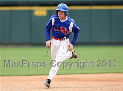 Thumbnail 3 in Leander vs. Bell (Rock Hardball Classic) photogallery.