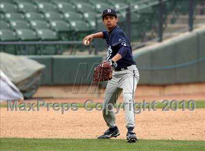 Thumbnail 1 in Leander vs. Bell (Rock Hardball Classic) photogallery.