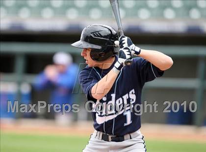 Thumbnail 1 in Leander vs. Bell (Rock Hardball Classic) photogallery.