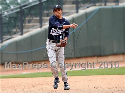 Thumbnail 1 in Leander vs. Bell (Rock Hardball Classic) photogallery.