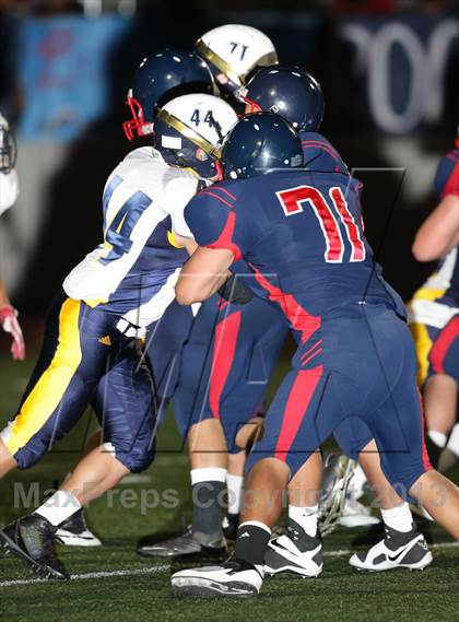 Thumbnail 1 in Bellarmine-Jefferson vs. Campbell Hall photogallery.