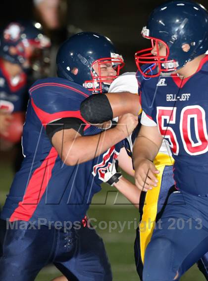 Thumbnail 3 in Bellarmine-Jefferson vs. Campbell Hall photogallery.