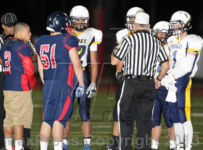 Thumbnail 3 in Bellarmine-Jefferson vs. Campbell Hall photogallery.