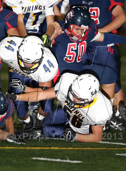 Thumbnail 2 in Bellarmine-Jefferson vs. Campbell Hall photogallery.