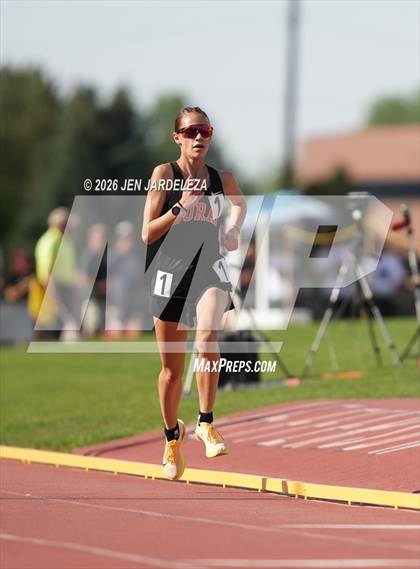 Thumbnail 2 in CHSAA 1A Final (3200 Meters) photogallery.