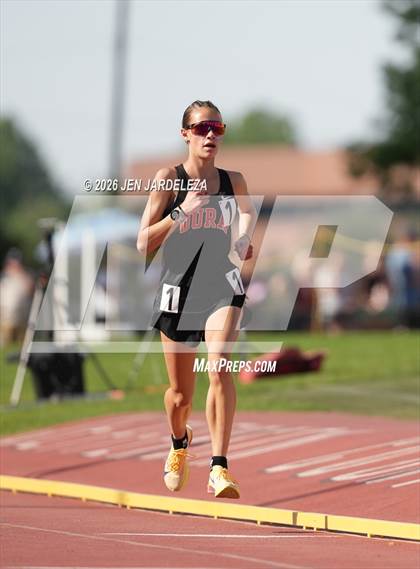Thumbnail 1 in CHSAA 1A Final (3200 Meters) photogallery.