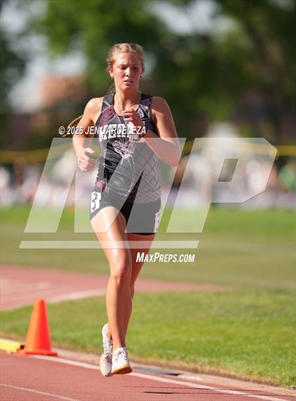 Thumbnail 3 in CHSAA 1A Final (3200 Meters) photogallery.