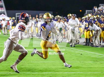 Thumbnail 3 in St. Thomas Aquinas vs. Homestead (FHSAA 3M Final) photogallery.