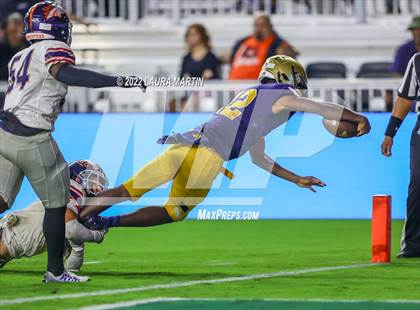 Thumbnail 2 in St. Thomas Aquinas vs. Homestead (FHSAA 3M Final) photogallery.