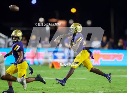 Thumbnail 3 in St. Thomas Aquinas vs. Homestead (FHSAA 3M Final) photogallery.