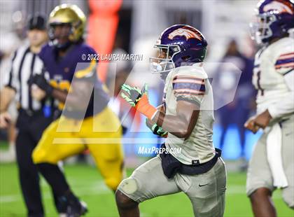 Thumbnail 2 in St. Thomas Aquinas vs. Homestead (FHSAA 3M Final) photogallery.