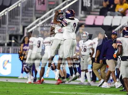 Thumbnail 2 in St. Thomas Aquinas vs. Homestead (FHSAA 3M Final) photogallery.
