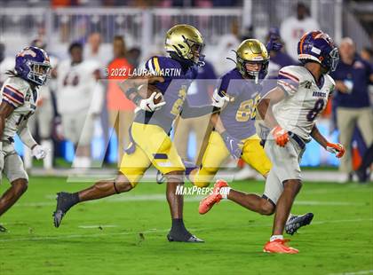 Thumbnail 3 in St. Thomas Aquinas vs. Homestead (FHSAA 3M Final) photogallery.