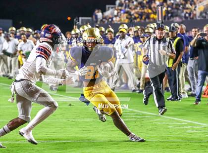 Thumbnail 3 in St. Thomas Aquinas vs. Homestead (FHSAA 3M Final) photogallery.