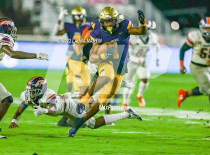 Thumbnail 1 in St. Thomas Aquinas vs. Homestead (FHSAA 3M Final) photogallery.