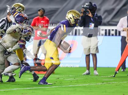 Thumbnail 1 in St. Thomas Aquinas vs. Homestead (FHSAA 3M Final) photogallery.