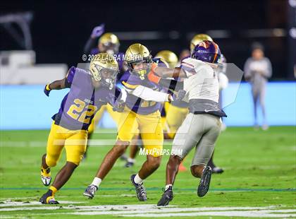 Thumbnail 3 in St. Thomas Aquinas vs. Homestead (FHSAA 3M Final) photogallery.