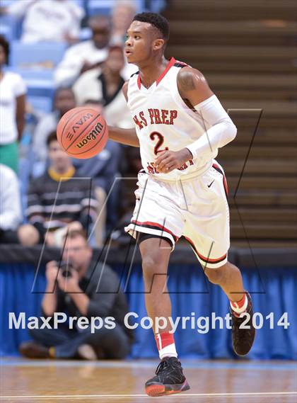 Thumbnail 3 in Winston-Salem Prep vs. East Carteret (NCHSAA 1A Final) photogallery.