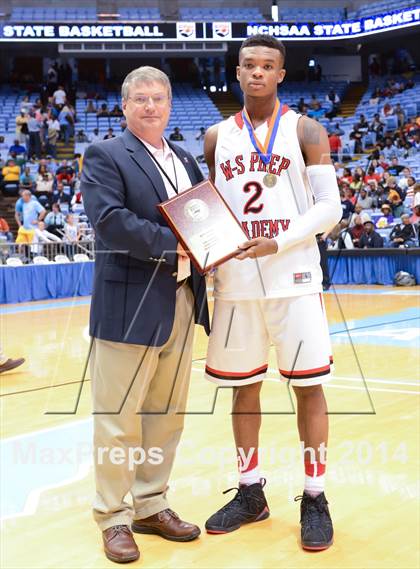 Thumbnail 3 in Winston-Salem Prep vs. East Carteret (NCHSAA 1A Final) photogallery.