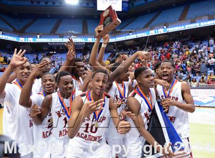 Thumbnail 1 in Winston-Salem Prep vs. East Carteret (NCHSAA 1A Final) photogallery.