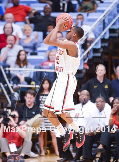 Thumbnail 3 in Winston-Salem Prep vs. East Carteret (NCHSAA 1A Final) photogallery.