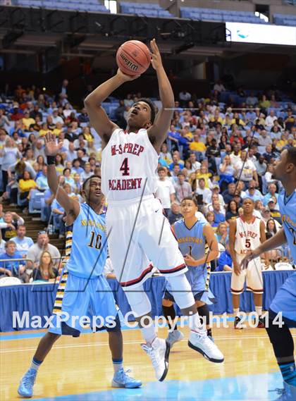 Thumbnail 3 in Winston-Salem Prep vs. East Carteret (NCHSAA 1A Final) photogallery.