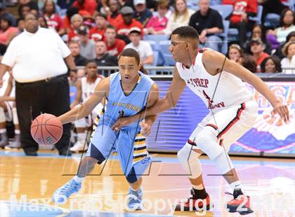 Thumbnail 2 in Winston-Salem Prep vs. East Carteret (NCHSAA 1A Final) photogallery.