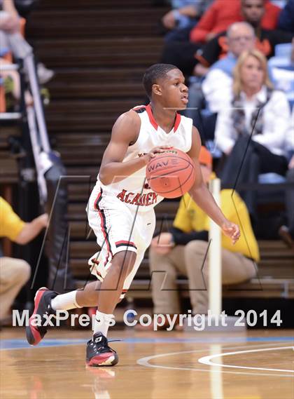 Thumbnail 3 in Winston-Salem Prep vs. East Carteret (NCHSAA 1A Final) photogallery.