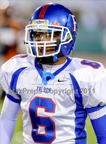 Thumbnail 2 in Folsom vs Vacaville (CIF SJS D2 Final) photogallery.
