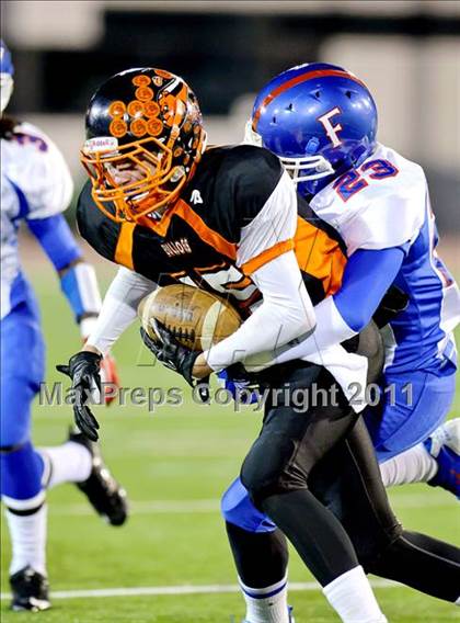 Thumbnail 2 in Folsom vs Vacaville (CIF SJS D2 Final) photogallery.