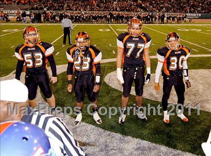 Thumbnail 3 in Folsom vs Vacaville (CIF SJS D2 Final) photogallery.